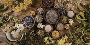 What are the natural ways to prevent acne marks?