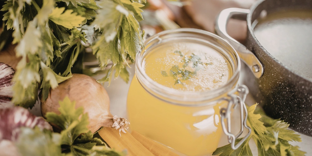 What are the natural ways to calm irritated skin?